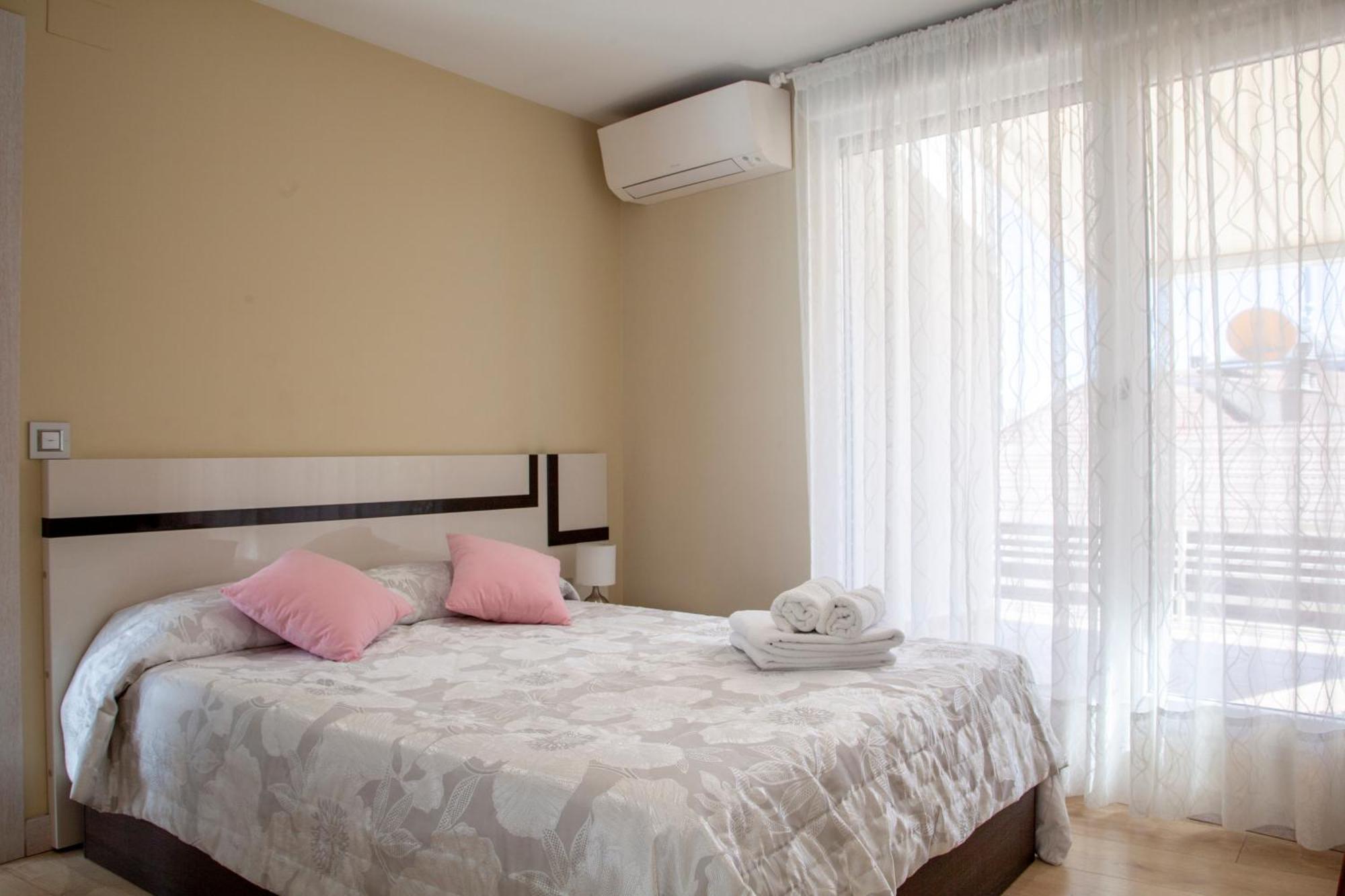 Burgo Nuevo Atico De Lujo En Pleno Centro Con Terraza Y Vistas - Leonapartamentos Exterior foto